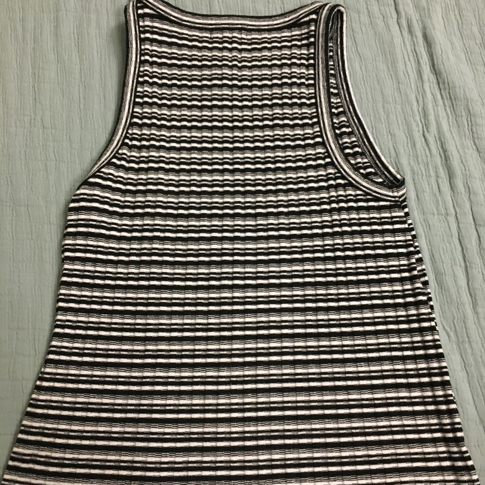 Tank top - Picture 4 of 4